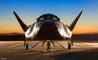 Illustration for article titled Sierra Nevada Challenges NASA's Crew Transport Contracts